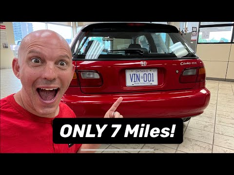 I Found the 1st Honda Civic EG Hatchback VIN 0001 &amp; with ONLY 7 Miles!