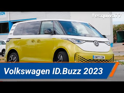 Volkswagen ID. Buzz 2023 - Maniobra de esquiva (moose test) y eslalon | km77.com