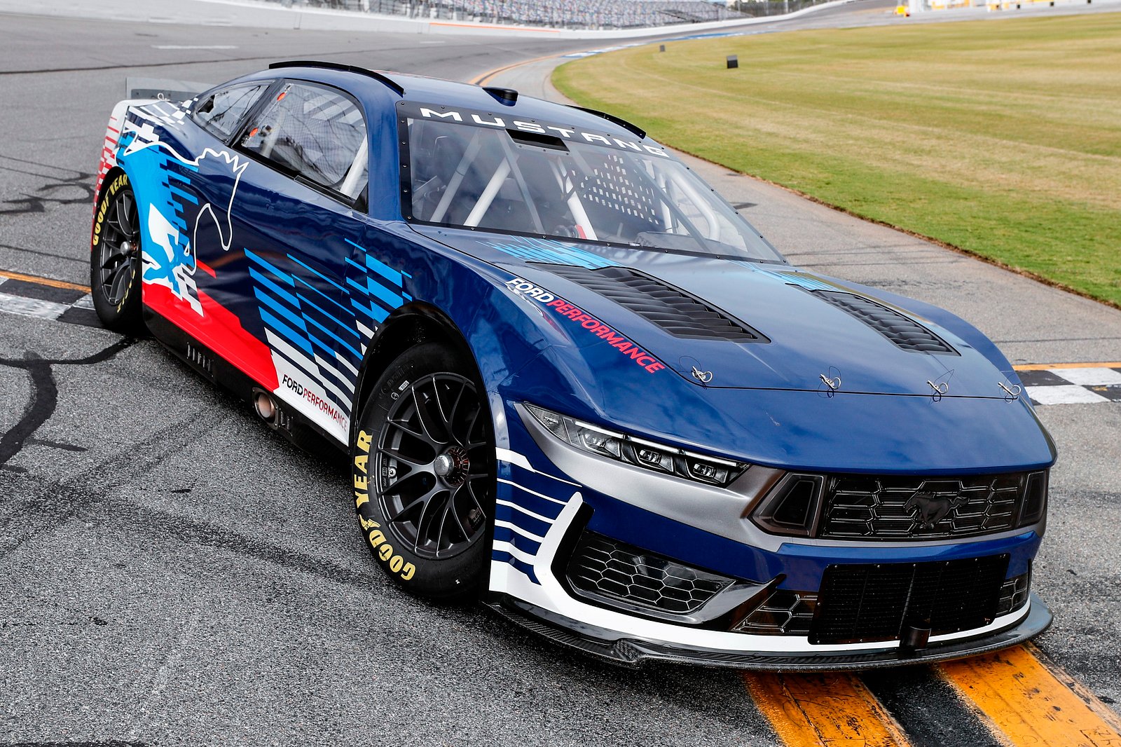 2024 Ford Mustang for NASCAR Revealed MotorTrends